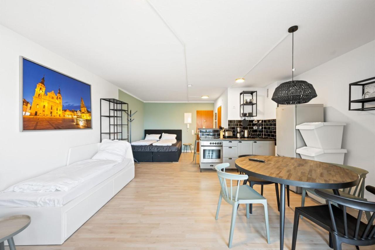 Sali Homes - Fewo Bluehendes Barock Ludwigsburg Buitenkant foto
