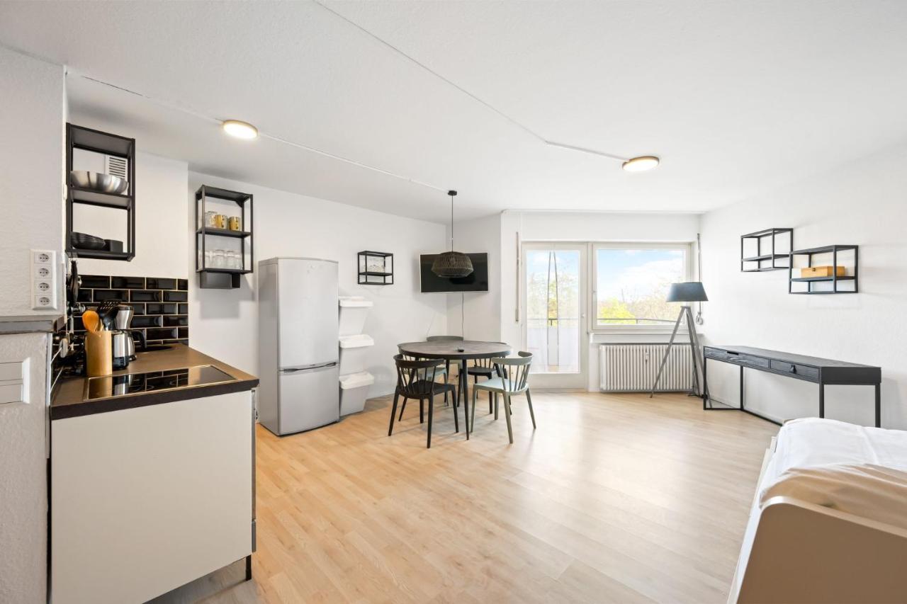 Sali Homes - Fewo Bluehendes Barock Ludwigsburg Buitenkant foto